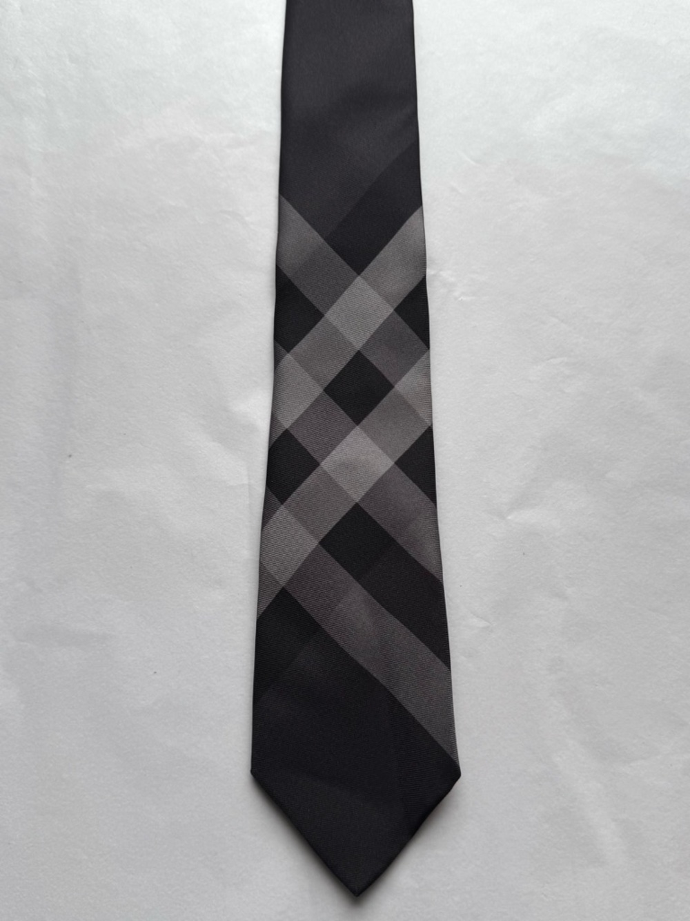 Burberry London 100% Silk Black Grey Plaid Check Tie - Picture 2 of 9